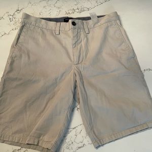 Banana Republic Aiden Shorts Size 32